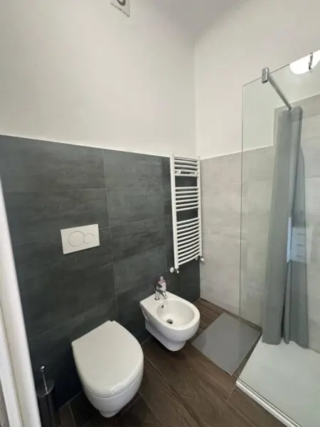 Appartamento via Costanzo Cantoni 9, Milano