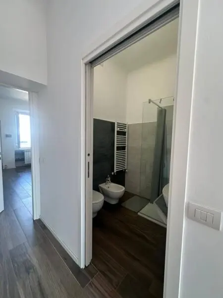 Appartamento via Costanzo Cantoni 9, Milano