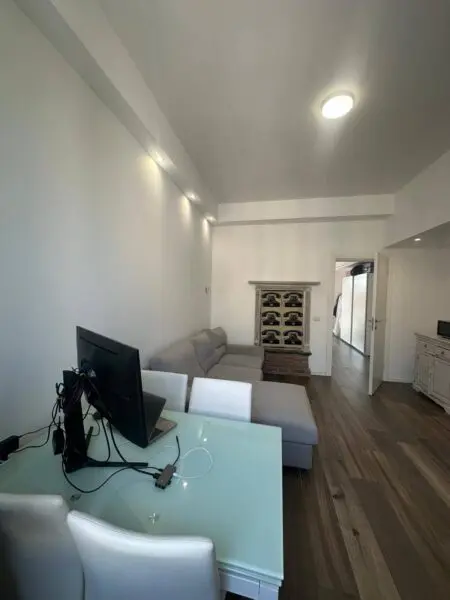 Appartamento via Costanzo Cantoni 9, Milano