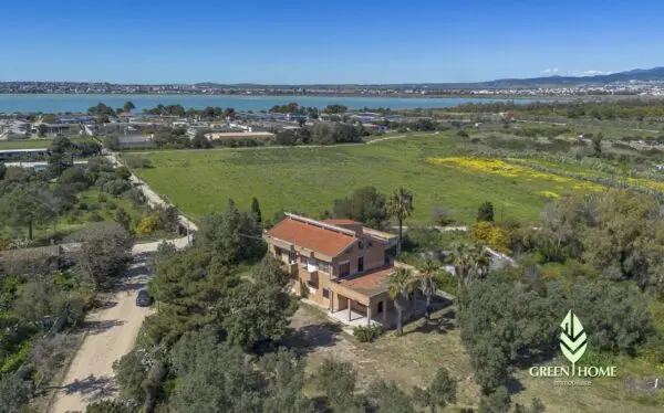 Villa via Delle Acacie, Cagliari