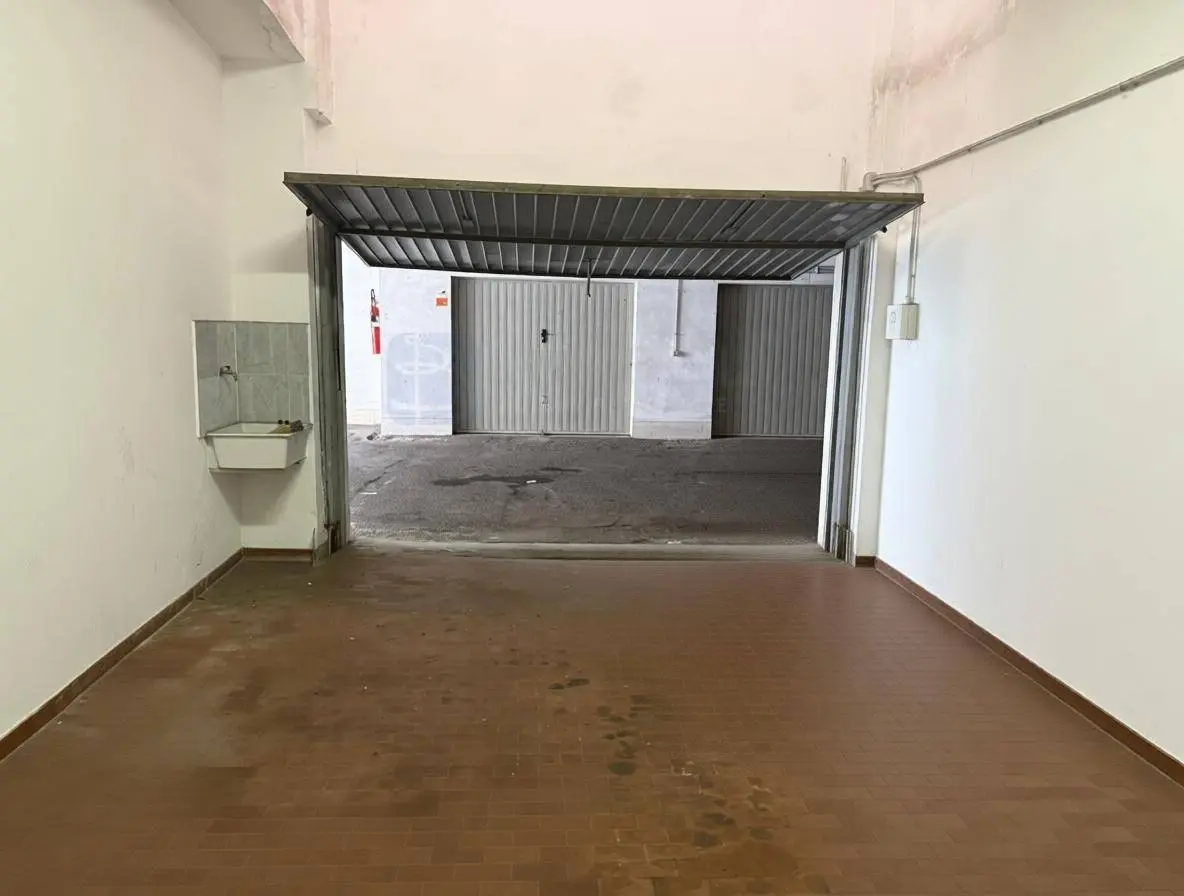 Immagine per Box / Posto auto in vendita a Roma Via Ugo Della Seta 