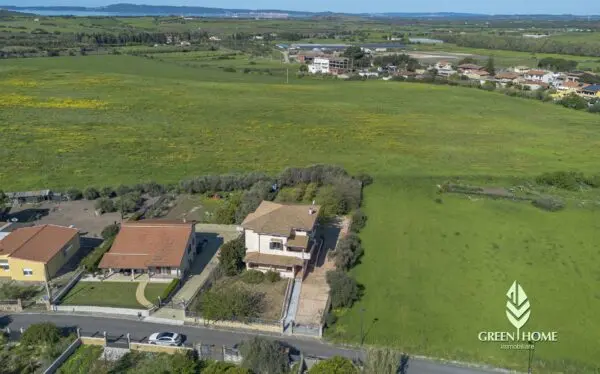 Villa via Amsicora, Villaspeciosa