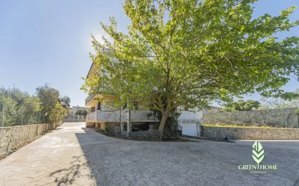 Villa via Amsicora, Villaspeciosa