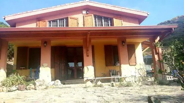 Casa Indipendente Str. Prov, 17, 09048 Solanas CA, Sinnai