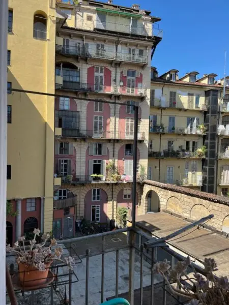 Appartamento via Vanchiglia 11, Torino