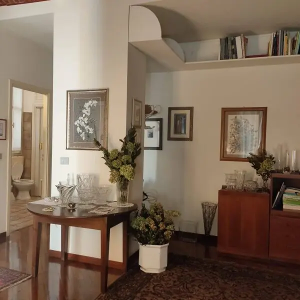 Appartamento via Vanchiglia 11, Torino