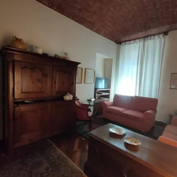 Appartamento via Vanchiglia 11, Torino