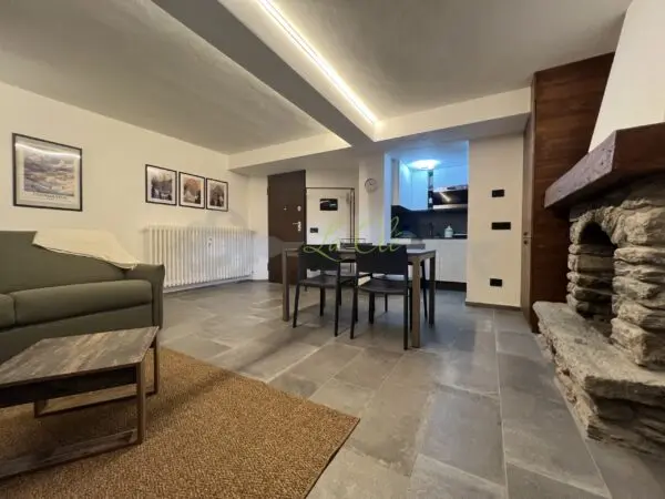 Monolocale via La Villette 20, Courmayeur