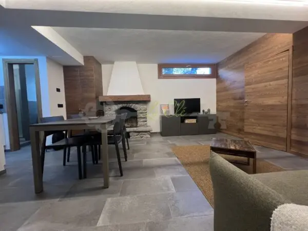 Monolocale via La Villette 20, Courmayeur