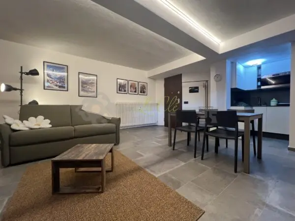 Monolocale via La Villette 20, Courmayeur