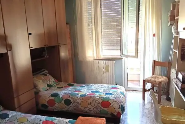 Trilocale via Giampaolo Menichetti, Livorno