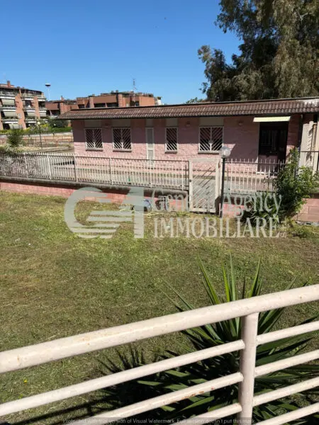 Immagine per Area verde in affitto a Roma via Andrea Millevoi