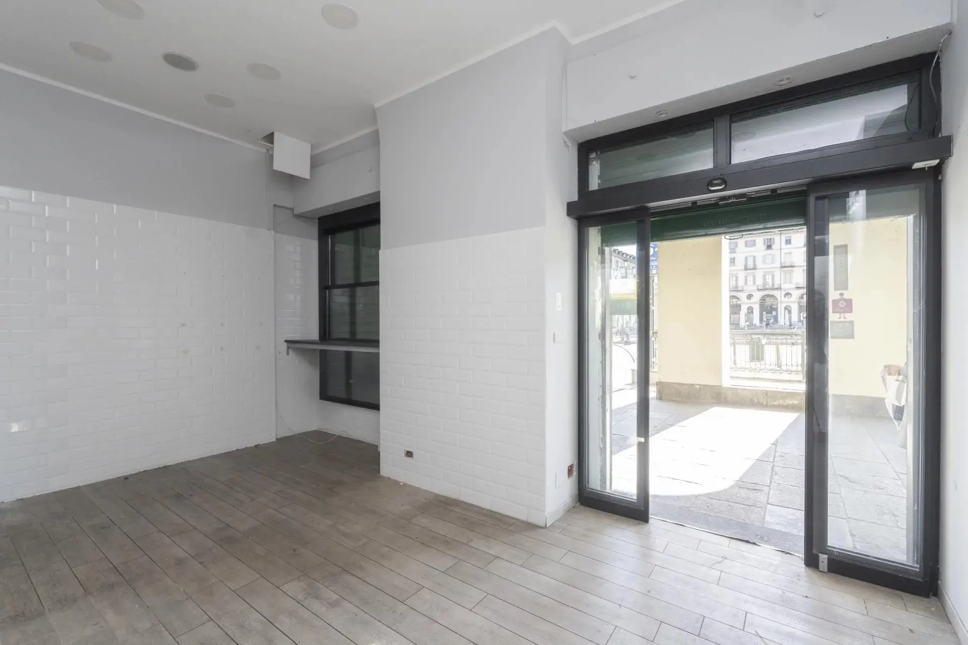 Immagine per Negozio in affitto a Torino piazza Vittorio Veneto