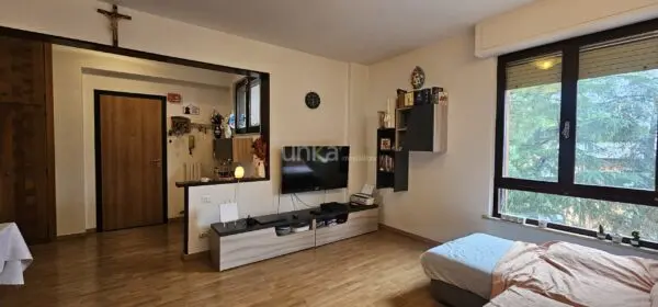 Monolocale 6, Jesi