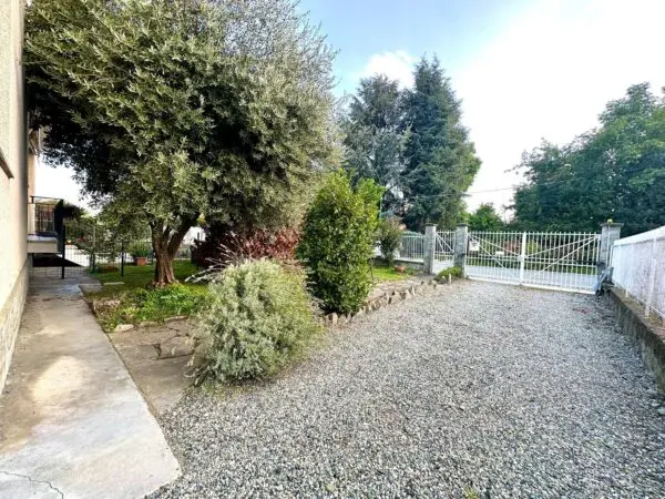 Porzione Di Casa via Torino 26, Nole