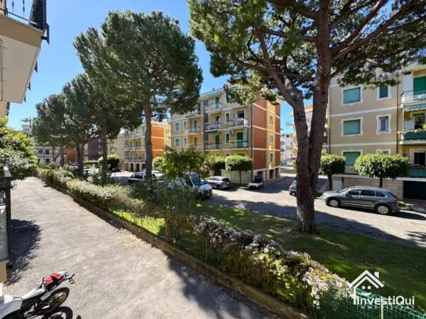 Bilocale viale Della Repubblica 91, Pietra Ligure