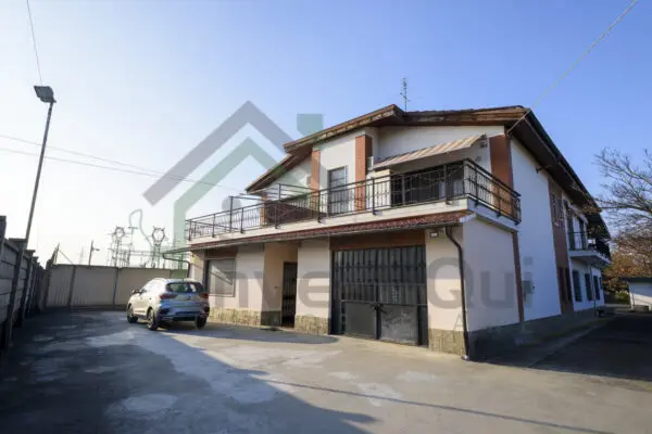 Villa Bifamiliare via Lombardore 243, Ciriè