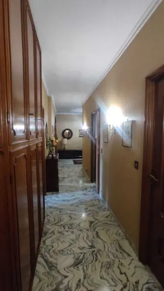 Quadrilocale via Giovanni Servais 178, Torino