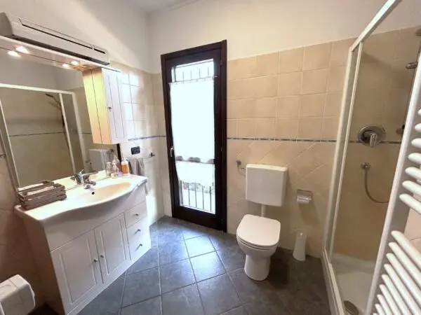 Villa via Caravaggio 44, Bruino