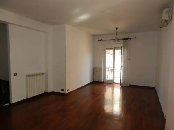 Quadrilocale via Mario Canavari 11, Roma