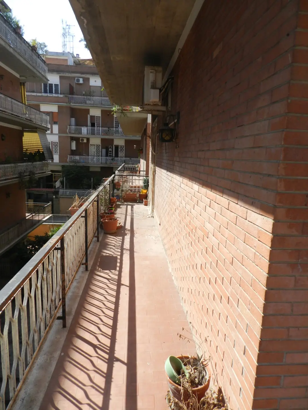 Immagine per Quadrilocale in vendita a Roma via Mario Canavari 11