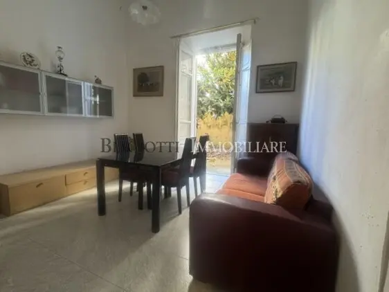Quadrilocale via Salvino Salvini 46, Livorno