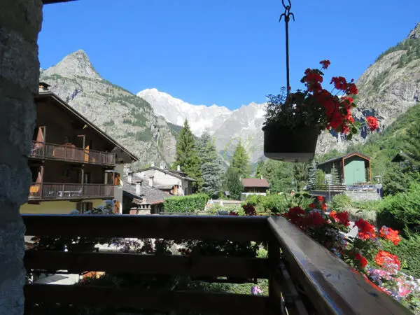 Quadrilocale strada Plan Gorret, Courmayeur
