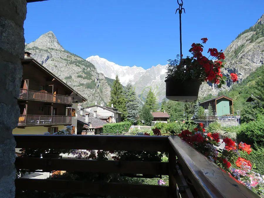 Immagine per Quadrilocale in affitto a Courmayeur strada Plan Gorret