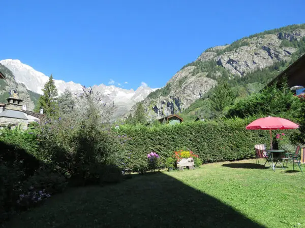 Quadrilocale strada Plan Gorret, Courmayeur