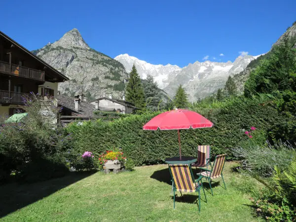 Quadrilocale strada Plan Gorret, Courmayeur