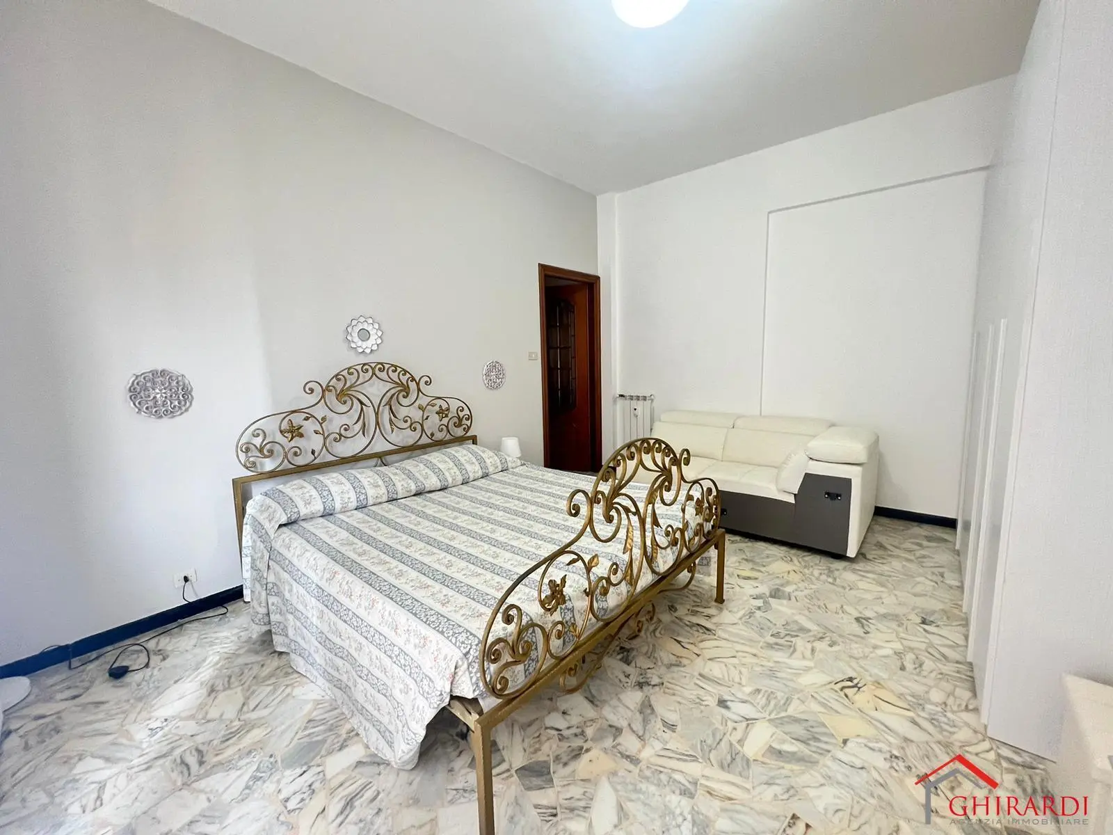 Immagine per Bilocale in affitto a Genova via Giacomo Puccini 17A