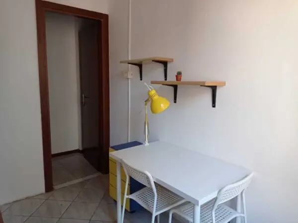 Stanza via Tommaso Badia 22, Modena
