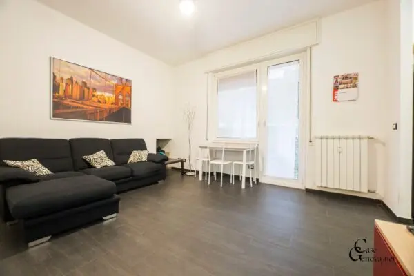 Monolocale via Giovanni Descalzo 20, Quarto, Genova