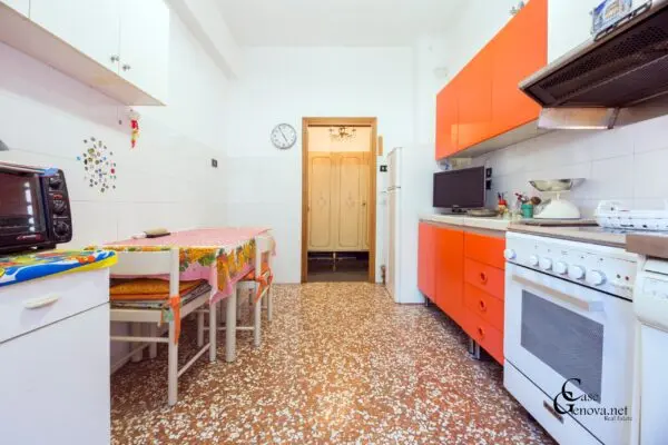 Monolocale via Fereggiano 173, Quezzi, Genova