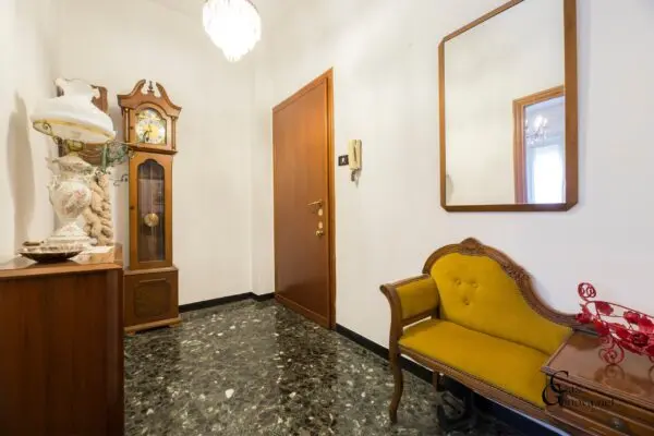 Monolocale via Fereggiano 173, Quezzi, Genova