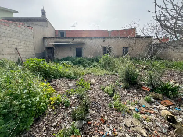 Villa Trifamiliare via Sardegna 13, San Sperate