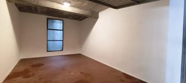 Garage via Santi Venceslao 26, Modena