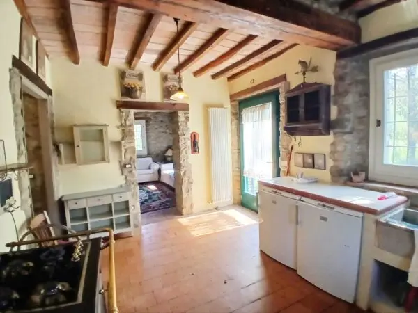Casale via Della Fontana 1, Zocca
