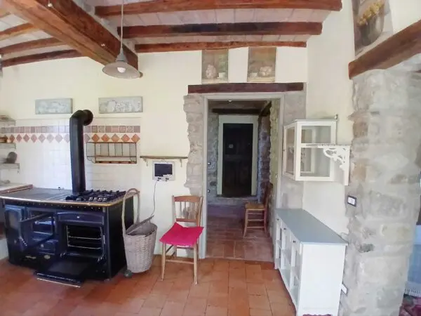 Casale via Della Fontana 1, Zocca