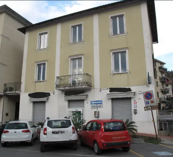 Appartamento via Fratelli Canepa 48b, Serra Riccò