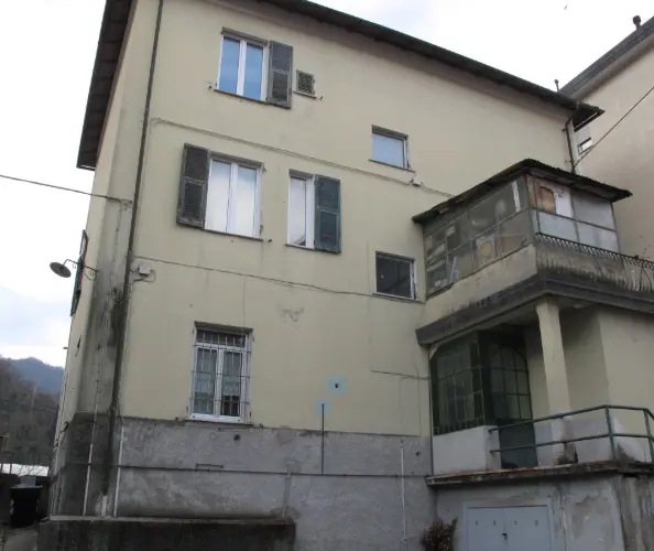 Appartamento via Fratelli Canepa 48b, Serra Riccò
