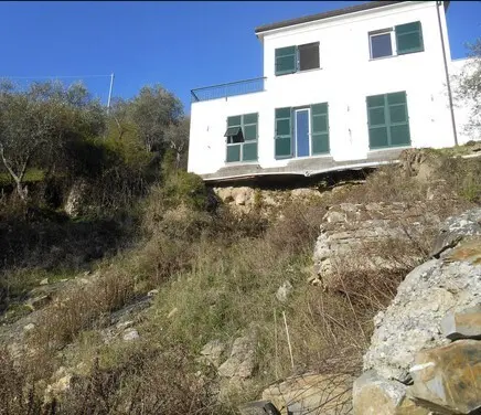 Villa via Iv Novembre Snc, Leivi