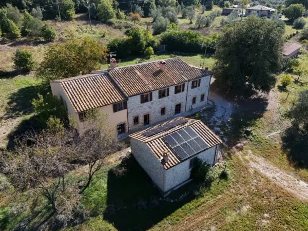 Casale strada Di Siano, Amelia
