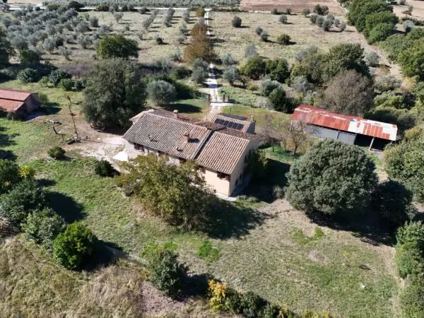 Casale strada Di Siano, Amelia