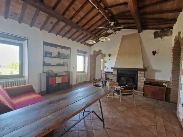 Casale strada Di Siano, Amelia