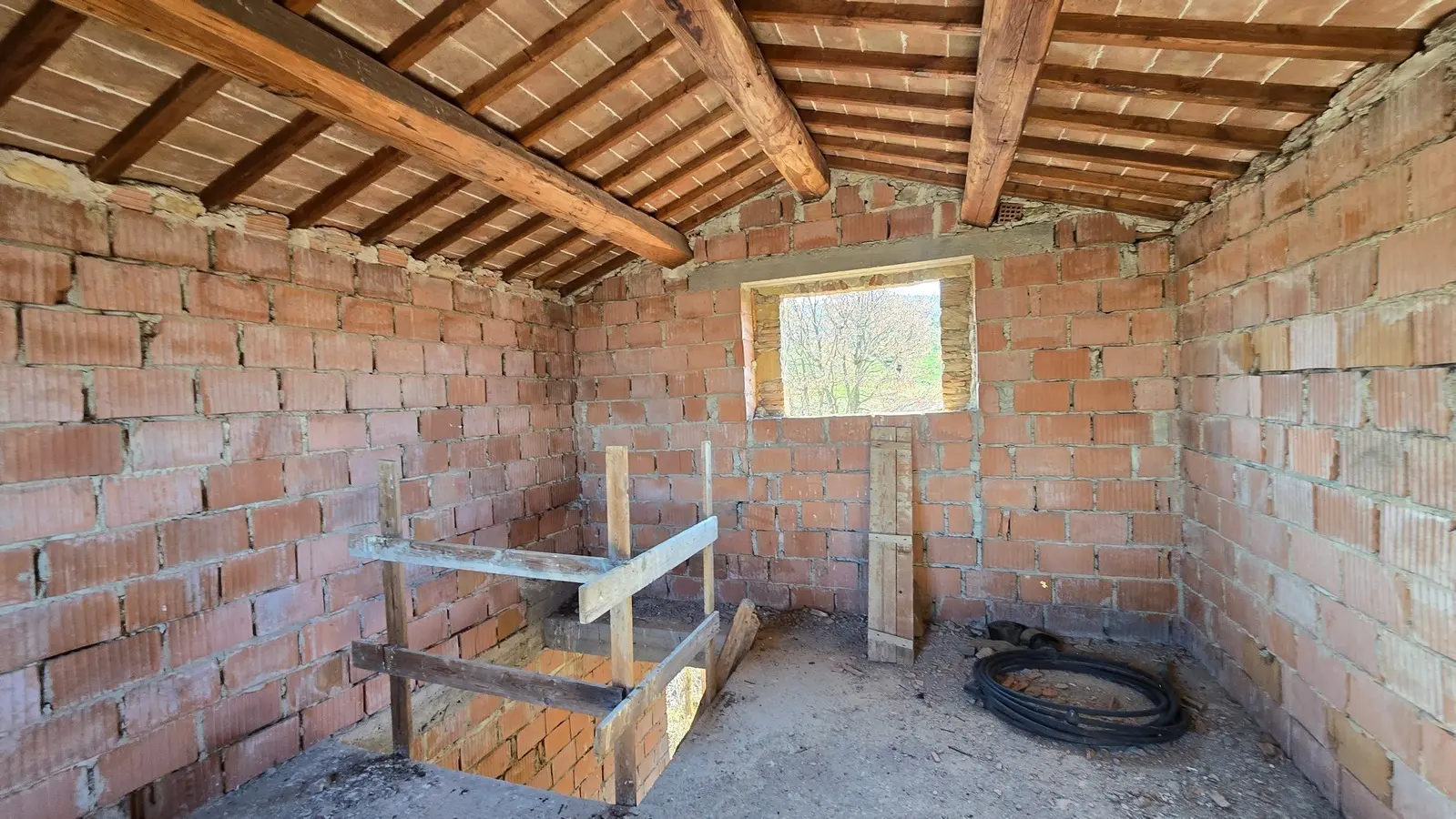 Immagine per Rustico in vendita a Todi via Frazione Romazzano