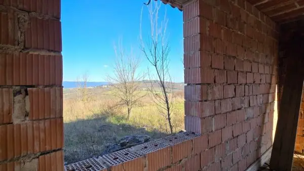 Rustico via Frazione Romazzano, Todi