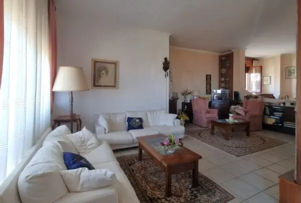 Appartamento via Lago Di Martignano 18, Pescara