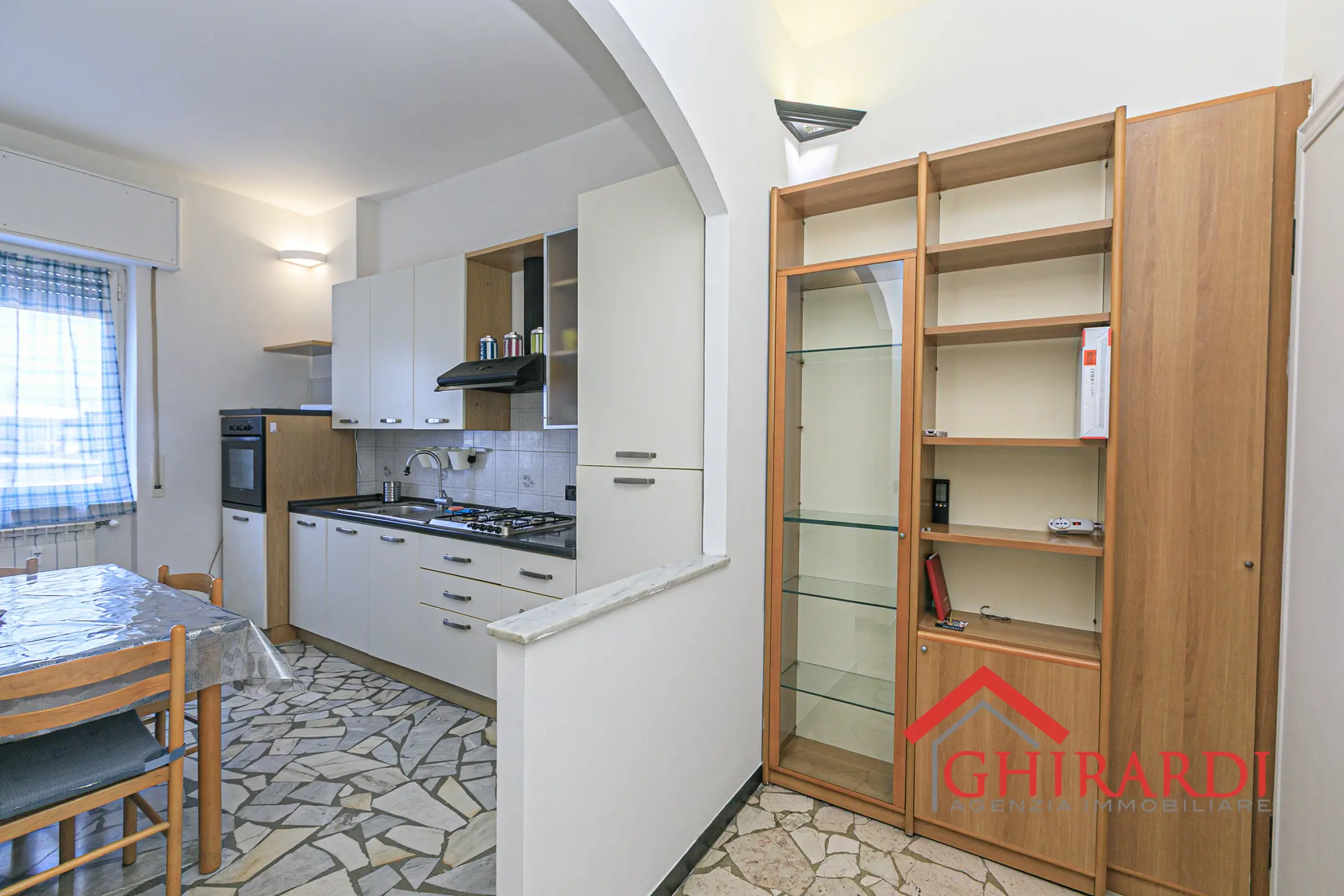 Immagine per Monolocale in affitto a Genova via Siffredi 63