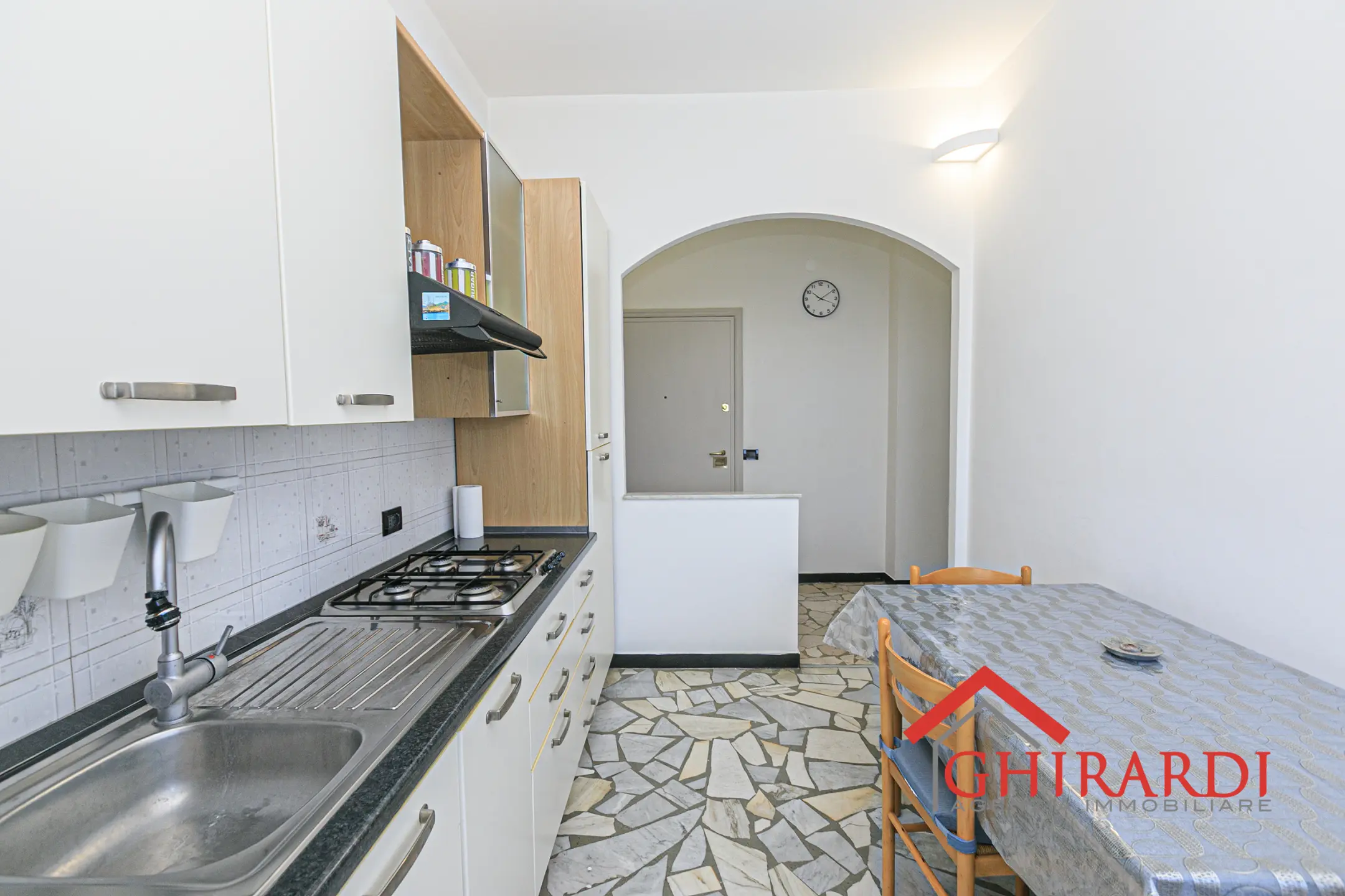 Immagine per Monolocale in affitto a Genova via Siffredi 63